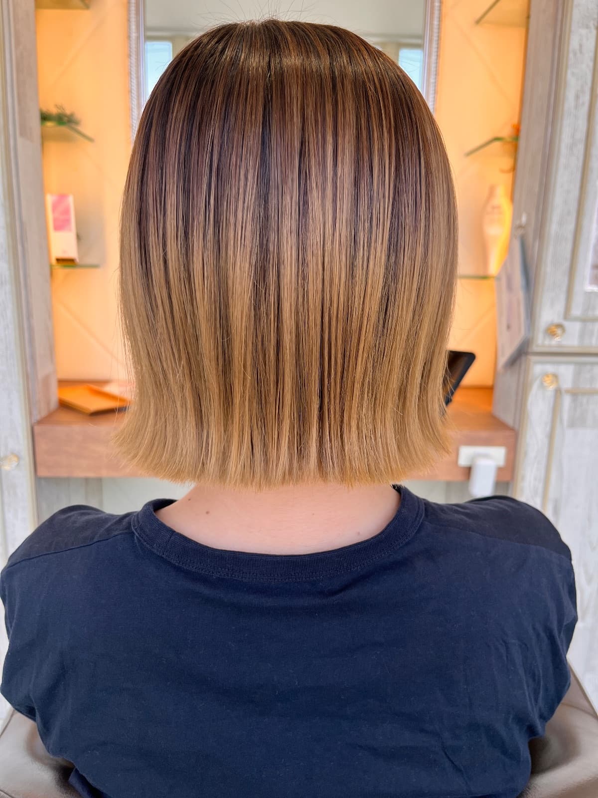 タッセルボブで切りっぱなしの美しさを叶えるには|高知市Riv. by fleur amiの40代向け施術事例